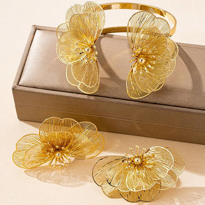 Metallic gold-tone wire floral Statement Cuff Bracelet & Ring Set