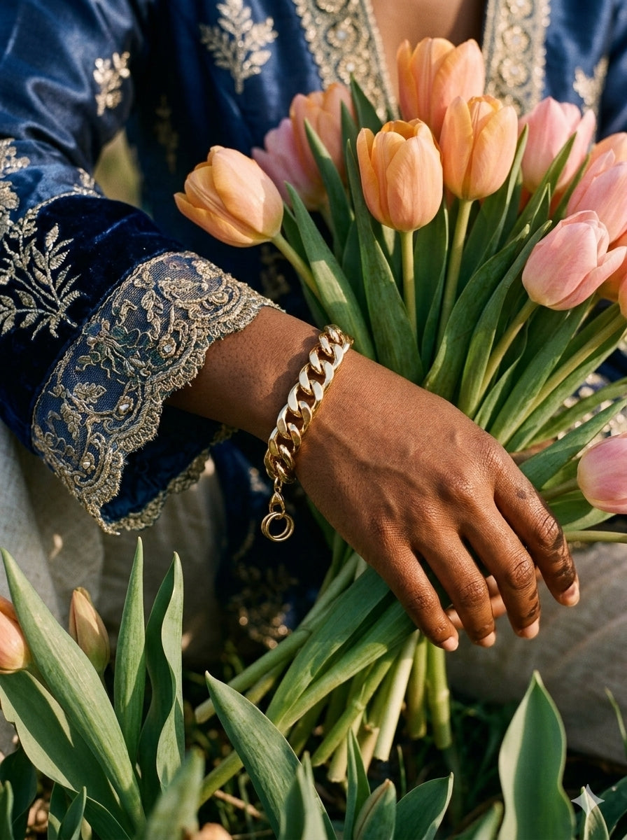Chunky Gold Fashon Link Bracelet