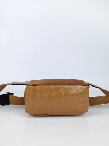 Elsie Croc Fannie Pack with gold zipper and dual pockets – stylish cross-body women handbags.