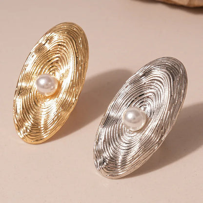 Gold Baroque Imitation Pearl Ring