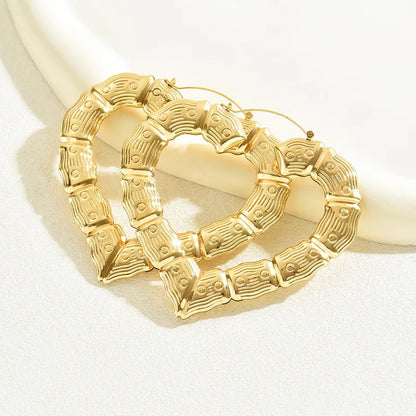Chunky Large Textured Heart Earrings: Color Gold