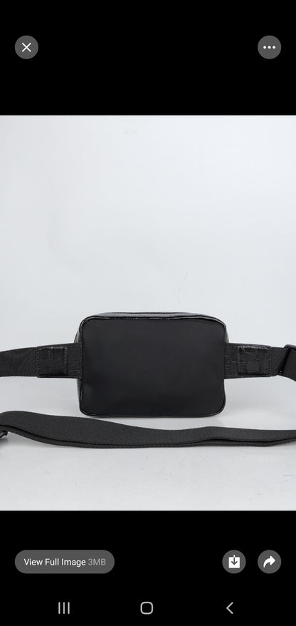 Chevron-pattern Martha Fannie Pack with gold zippers – elegant cross-body women handbags