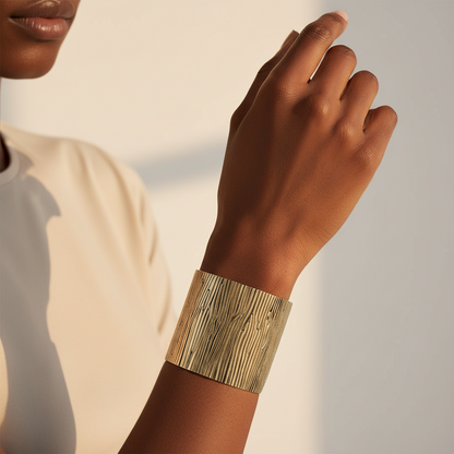 Majestic Wavering Wide Cuff Bracelet:Gold-tone