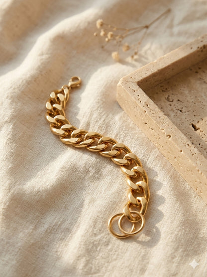 Chunky Gold Fashon Link Bracelet